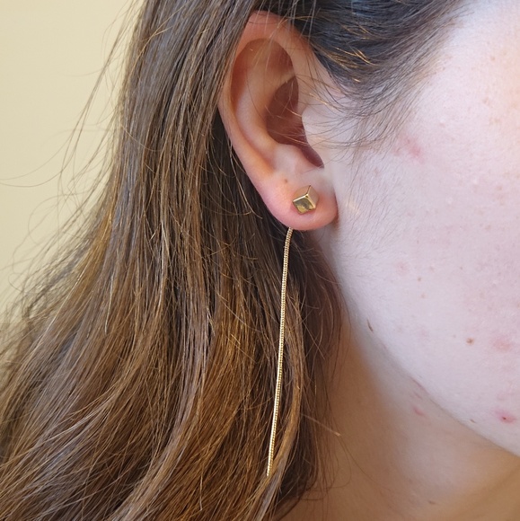 Minimalist Wire Earrings(GOLD) - Picture 3 of 5